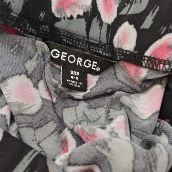 Black Flower Skirt. - Picture 2 of 3